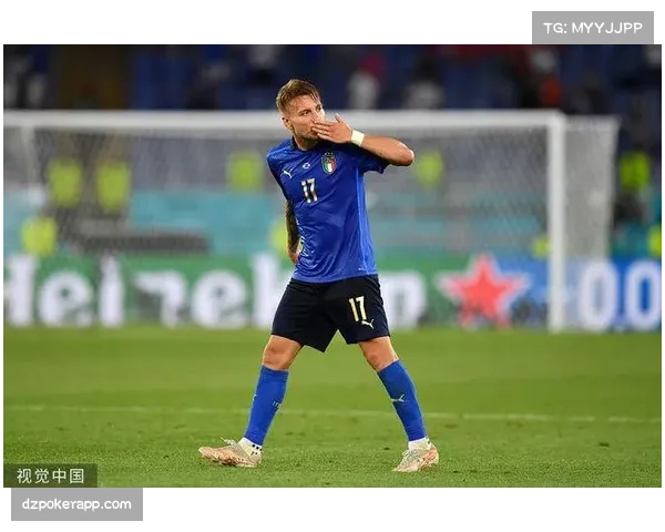 洛伦佐25场6球 热那亚队长攻防两端贡献均衡 洛伦佐25场6球 热那亚队长攻防两端贡献均衡